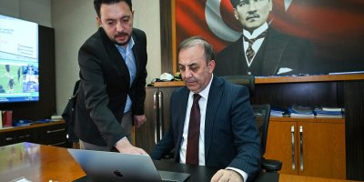 Emniyet Müdürü Arıkan, “Yılın Kareleri” oylamasında oy kullandı