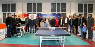 Eğitim-Bir-Sen'den ödüllü 2. Masa Tenisi Turnuvası