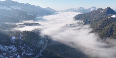 Feke’de sisle buluşan kış manzarası mest etti
