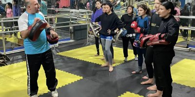 Adana'ya pamuk tarlasında çalışmaya gitti, dövüşçü oldu: Şimdi salonu var!