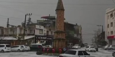 Adana'da dolu yağışı etkili oldu