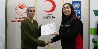 Adana’da bal kabağı üretimine katma değer: Kursiyerler sertifikalarını aldı