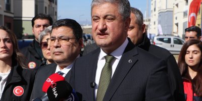 Vali Yavuz: "Deprem konutlarında çalışmalar yüzde 98 seviyesinde"