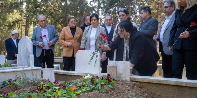 Geçen yıl hayatını kaybeden meclis üyesi 1. yıldönümünde anıldı