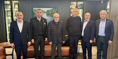 Zeydan Karalar Kalo Ailesi’ne taziye ziyaretinde bulundu