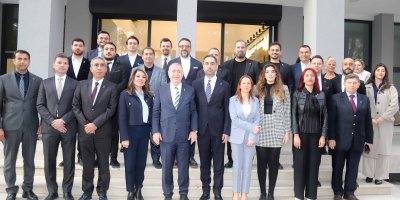 Ümit Özdağ Çukurova GİAD’da iş dünyasıyla buluştu