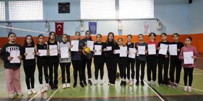 Enkazdan çıktı, umut oldu: "Kozan'dan Pazarcık'a Gönül Köprüsü"