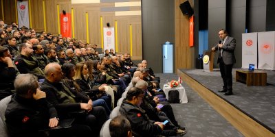 Adana'da orman teşkilatına yönelik etkili iletişim ve liderlik eğitimi düzenlendi