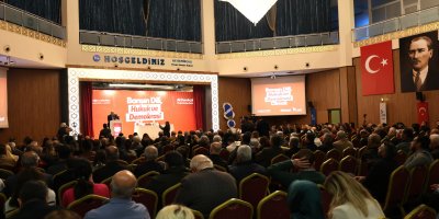 Yüreğir'de "Barışın Dili Hukuk ve Demokrasi Olmalı" Konferansı