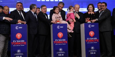 Adana'da 'Yüzyılın Konut Projesi'nin kuraları çekildi