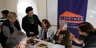 Çukurova’da Alzheimer hastalarına destek atölyesi