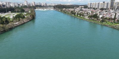 İki ayda gelen yağış barajı doldurdu, Seyhan Nehri coştu