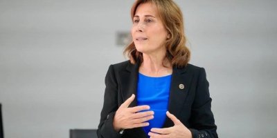 Oya Tekin’den dikkat çeken değerlendirme: Cezaevinden adalet vurgusu