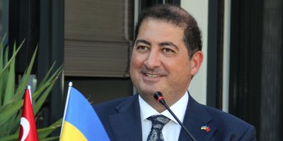 Ömer Faruk Sakarya’ya Ukrayna’dan ''Yüksek Devlet'' Nişanı!