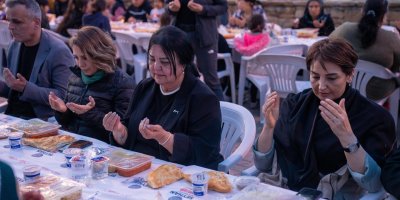 Seyhan Belediyesi’nden Yeşilyuva Mahallesi’nde gönülleri buluşturan iftar