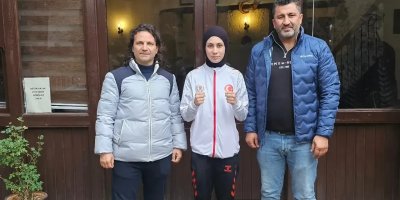 Kozanlı milli boksör Azra Nur Çetin Dünya Kupası’nda Türkiye’yi temsil edecek