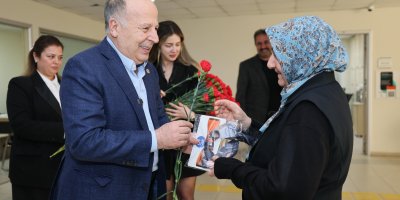 Başkan Demirçalı’dan Kadın Personele 8 Mart ziyareti