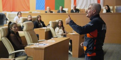Çukurova Belediyesi'nde AFAD Eğitim Semineri düzenlendi