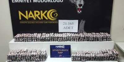 Adana'da uyuşturucu operasyonu: 2 kişi tutuklandı