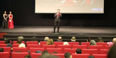 Çukurova Üniversitesi’nde genç sinemacıların filmleri izleyiciyle buluştu