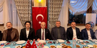 Adana’da MHP heyeti Türkiye Kamu-Sen’in iftar programında buluştu