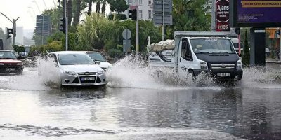 Bayramda hava durumu: Adana’da sağanak alarmı verildi