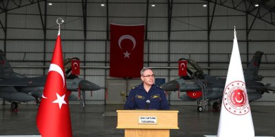 MSB Sözcüsü Tuğamiral Aktürk: "Ramstein/Almanya’dan görevlendirilen bir PATRIOT sistemi daha Adana’da konuşlandırılmaktadır"