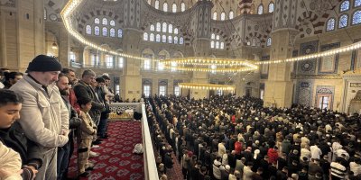 Adana'da bayram namazı kılındı