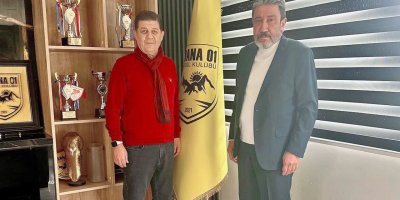 Adana 01 FK’da sportif direktörle yollar ayrıldı