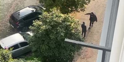 Ayrıldığı eşini ayaklarından vuran şahıs, havaya da ateş açmış