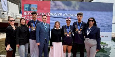 Adana’daki kürek yarışlarına İstanbul Lider Koleji damga vurdu