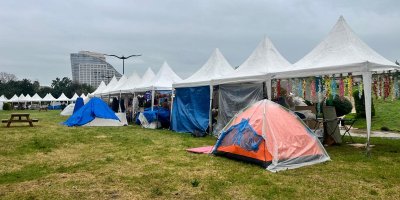 Portakal Çiçeği Karnavalı'na yağmur engeli