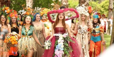 Karnaval Komitesi yağmurlar nedeniyle karnavalın uzatılmacağını duyurdu.