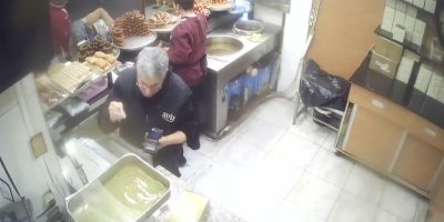 3 kadının telefonunu yankesicilik yöntemiyle çaldı, ifadesi şaşkına çevirdi: "Dayanamayıp çalıyorum"