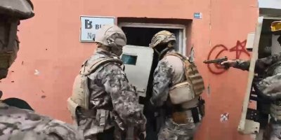 Adana'da dev uyuşturucu operasyonu: Milyonlarca hap ele geçirildi