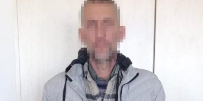 Pes dedirten dolandırıcılık: Topladığı ürünleri seyyar tezgahta sattı