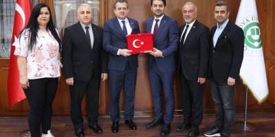 Sendika temsilcilerinden Rektör Beriş’e ziyaret