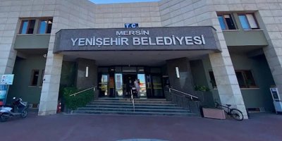 CHP'li Mersin Yenişehir Belediyesi'ne operasyon: Belediye başkan yardımcıları dahil onlarca gözaltı