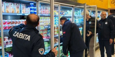 Karataş’ta marketlerde fiyat denetimi