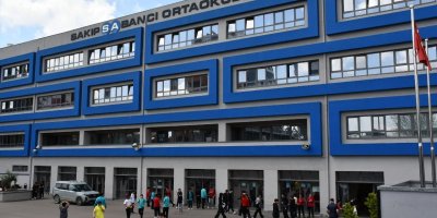 Adana’da Sakıp Sabancı için anma programı düzenlendi