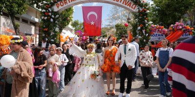 Kozan’da portakal çiçeği festivali renkli görüntülere sahne oldu