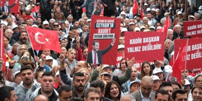 Ceyhan’da Aydar için 300. gün mitingi: Yağmura rağmen binler toplandı