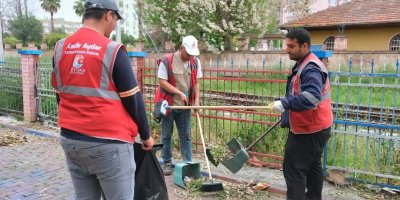 Ceyhan’da temizlik çalışmaları hız kesmiyor