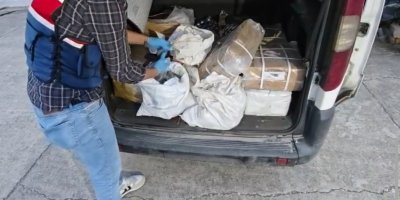 İstanbul ve Adana'da dev silah operasyonu