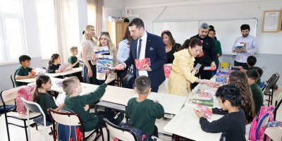 Girişimcilerden çocuklara 23 Nisan sürprizi