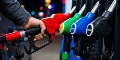 Benzin ve motorine yine zam geliyor!