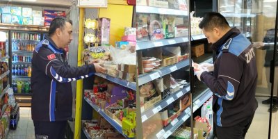 Yumurtalık’ta marketlere sıkı denetim