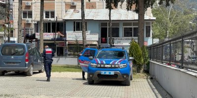 Sosyal medya hesabından tehdit paylaşımları yapan öğretmen akıl hastanesine yatırıldı