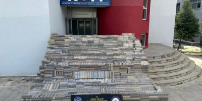 Adana'da 127 bin paket kaçak sigara ele geçirildi