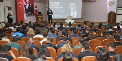Çukurova Üniversitesi’nde Rektör-öğrenci buluşması
